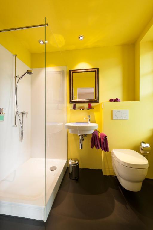 Kulturhotel Guggenheim Liestal Zimmer foto